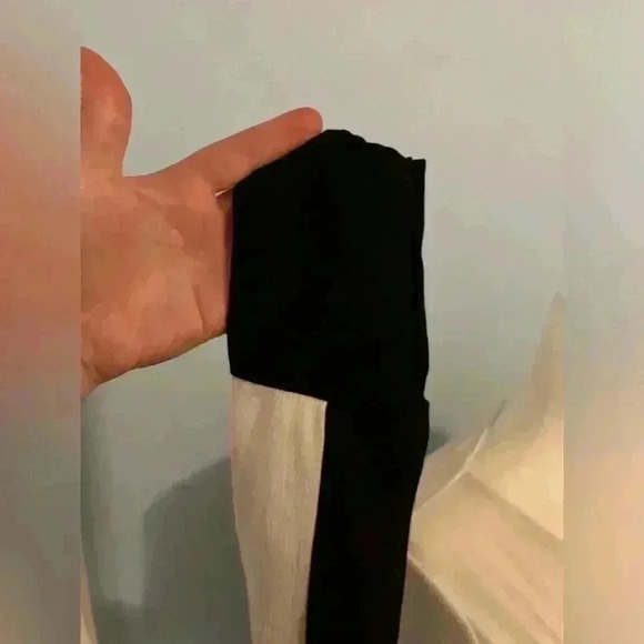 Zara Black & White Contrasting Layered Color Block Top Long Sleeve Sz. Small - Picture 2 of 5